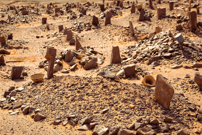 Arqueólogos descubren un cementerio de mascotas de 2.000 años en Egipto