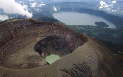 Conferencia en Valencia: Posibles relaciones entre Egipto y los volcanes