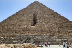 Detectan anomalías en el interior de la pirámide de Micerino, ¿una entrada oculta?