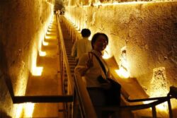 Egipto instala el primer sistema de purificación de aire dentro de la Gran Pirámide de Keops