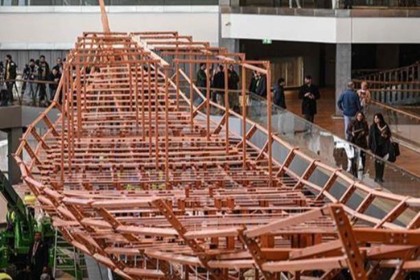 El Gran Museo Egipcio inicia la restauración pública de la segunda barca solar de Keops