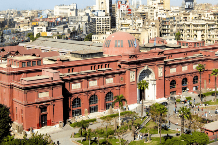 El Museo Egipcio de Tahrir inaugura una exposición de murales del palacio de Amenhotep III