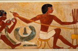 Estudió egiptología en Praga y descubrió un taladro más antiguo que los faraones