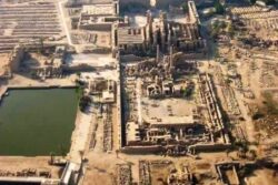 Nueva cafetería en el templo Karnak