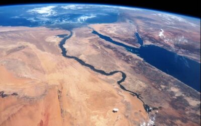 Egipto desde el espacio: Vistas satélite de las pirámides, el Nilo, El Cairo y Suez