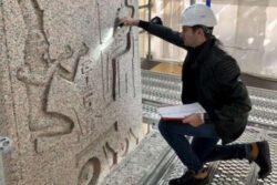Mensajes secretos del faraón Ramsés II descubiertos en el obelisco de la plaza de la Concordia de París