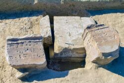 Nuevo descubrimiento arqueológico en Tell Abu Saifi redefine el trazado del Camino Militar de Horus