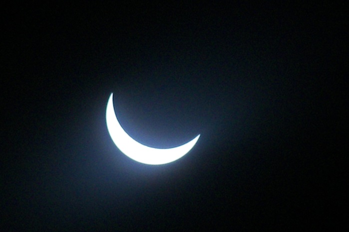 Pdf – El eclipse del 1 de abril de 2471 a. C. y el fin de la IV dinastía egipcia (en inglés)